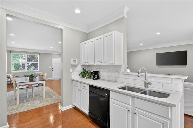 559 Windstone Trail, Alpharetta, GA 30004