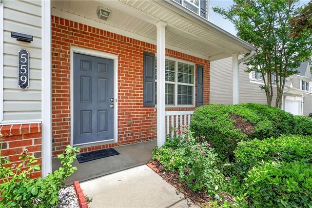 559 Windstone Trail, Alpharetta, GA 30004