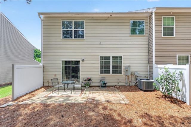 559 Windstone Trail, Alpharetta, GA 30004
