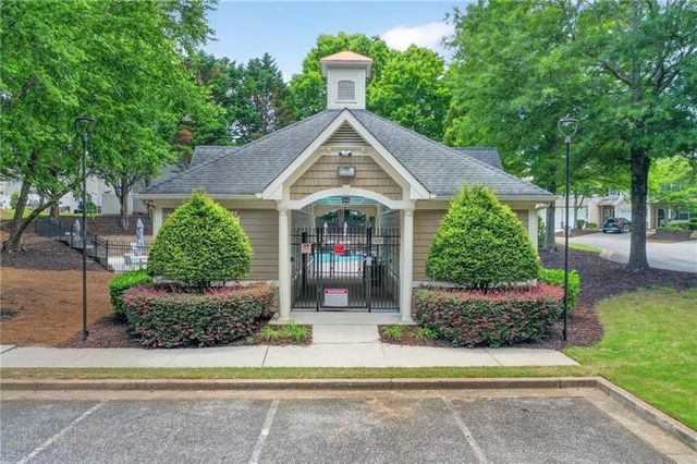 559 Windstone Trail, Alpharetta, GA 30004