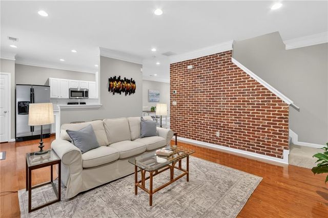 559 Windstone Trail, Alpharetta, GA 30004