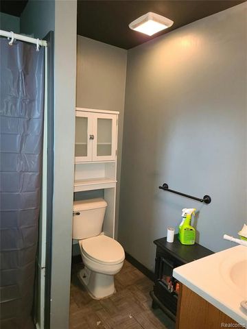 6964 S State Road, Bancroft, MI 48414