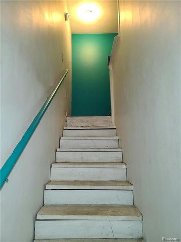 6964 S State Road, Bancroft, MI 48414