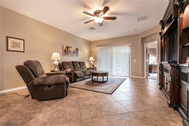 8955 Sandy Isle Court, Las Vegas, NV 89131
