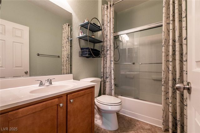 8955 Sandy Isle Court, Las Vegas, NV 89131