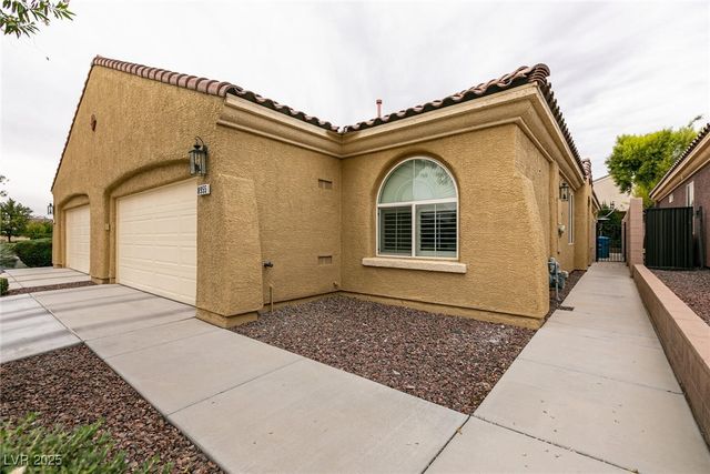 8955 Sandy Isle Court, Las Vegas, NV 89131