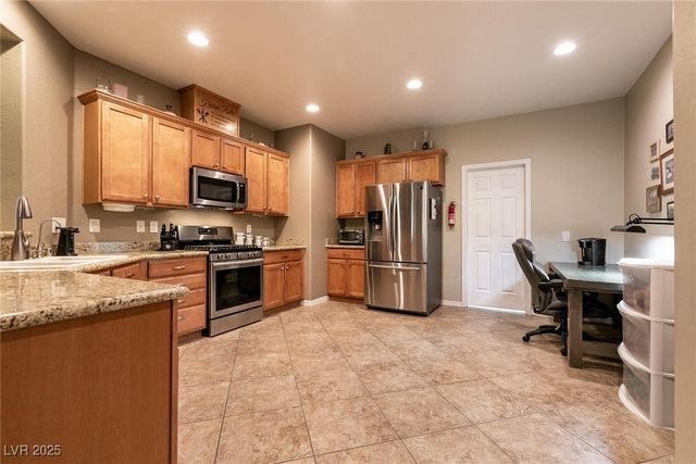 8955 Sandy Isle Court, Las Vegas, NV 89131