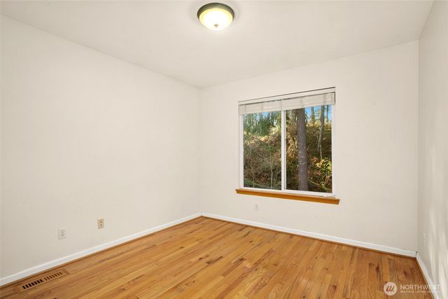 22833 SE 241st Place, Maple Valley, WA 98038