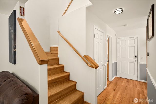 22833 SE 241st Place, Maple Valley, WA 98038