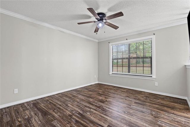 8731 Dutch Valley Court, Mobile, AL 36695