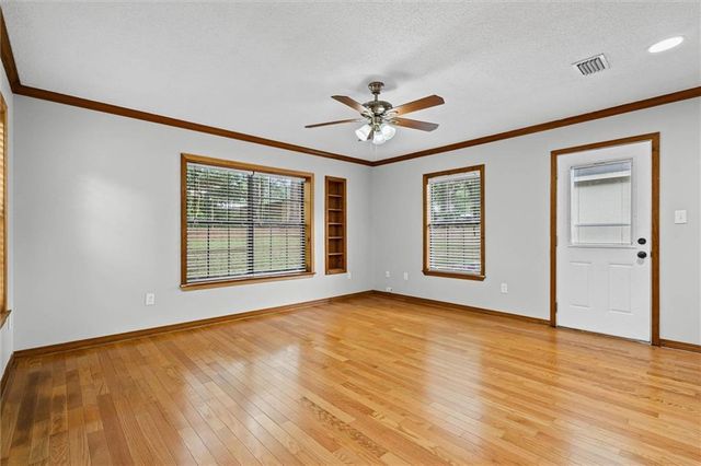 8731 Dutch Valley Court, Mobile, AL 36695