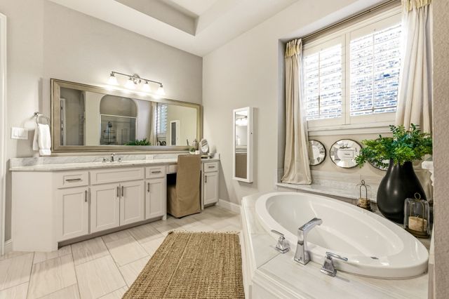 5678 Highflyer Hills Trail, Frisco, TX 75036