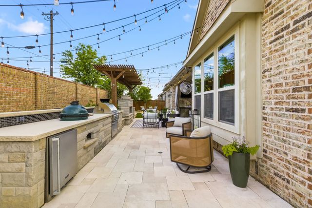 5678 Highflyer Hills Trail, Frisco, TX 75036