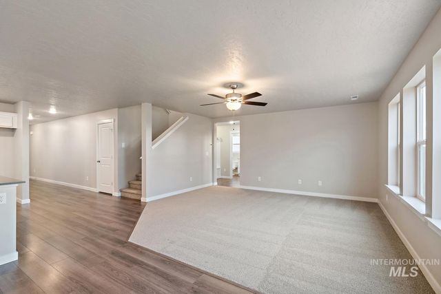 10776 Armuth St, Caldwell, ID 83605