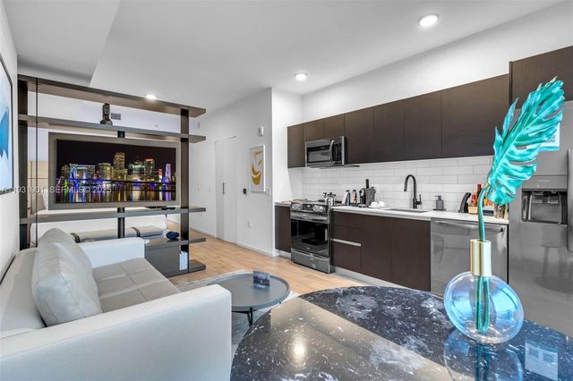 398 NE 5th St 4507, Miami, FL 33132