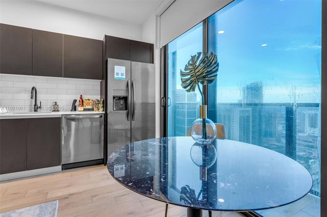 398 NE 5th St 4507, Miami, FL 33132