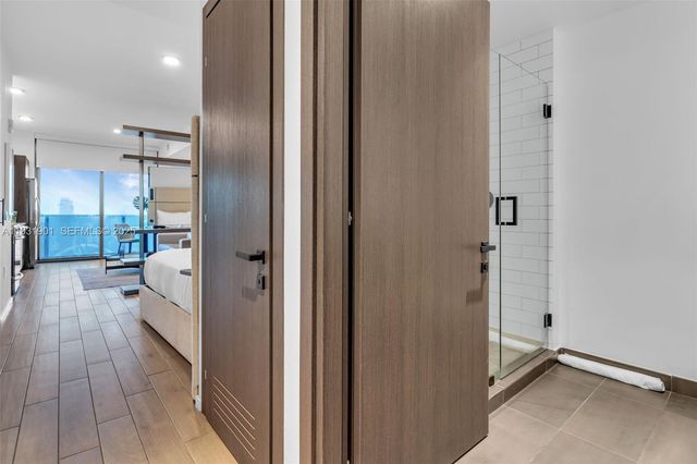 398 NE 5th St 4507, Miami, FL 33132