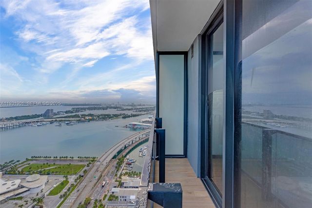 398 NE 5th St 4507, Miami, FL 33132