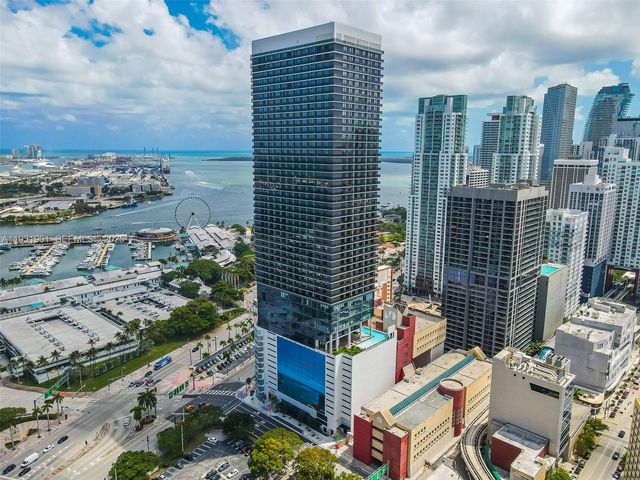 398 NE 5th St 4507, Miami, FL 33132
