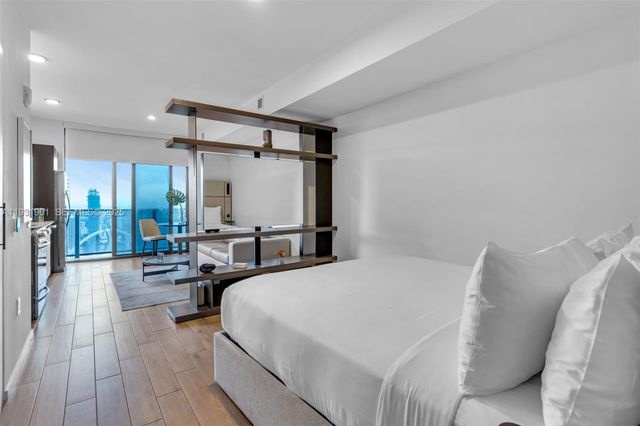 398 NE 5th St 4507, Miami, FL 33132