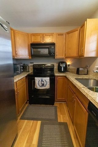 167 Orient St, Worcester, MA 01604