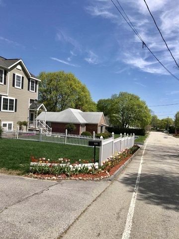 167 Orient St, Worcester, MA 01604