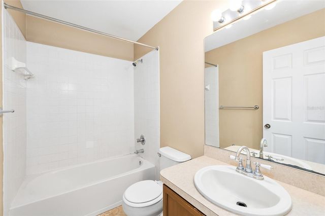 539 KENSINGTON LAKE CIRCLE, Brandon, FL 33511