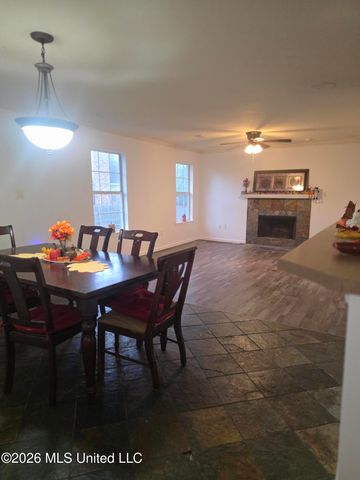 14785 Nassau Drive, Biloxi, MS 39532