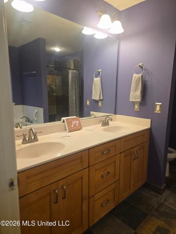 14785 Nassau Drive, Biloxi, MS 39532