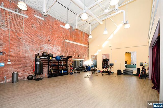186 Wayne Street 119D, Jersey City, NJ 07302