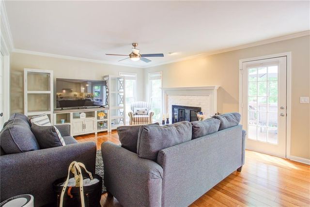 1812 Riverton Drive, Suwanee, GA 30024