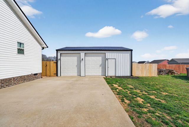 62 Carson Ln, Ethridge, TN 38456