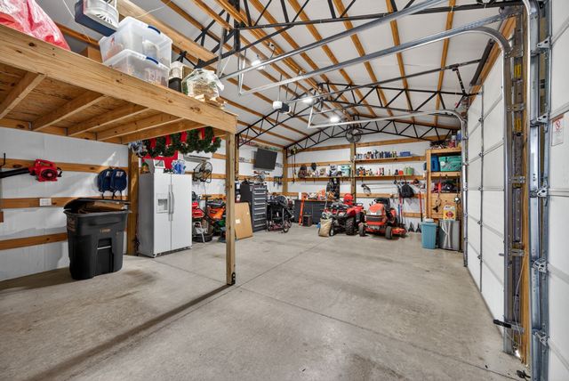 62 Carson Ln, Ethridge, TN 38456