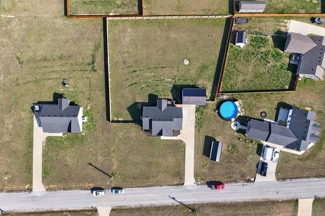 62 Carson Ln, Ethridge, TN 38456