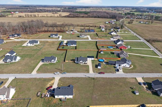 62 Carson Ln, Ethridge, TN 38456