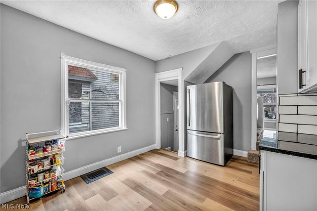 3146 W 90th Street, Cleveland, OH 44102