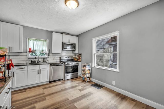 3146 W 90th Street, Cleveland, OH 44102