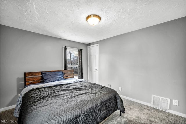 3146 W 90th Street, Cleveland, OH 44102