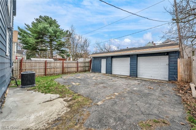 3146 W 90th Street, Cleveland, OH 44102