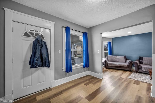 3146 W 90th Street, Cleveland, OH 44102