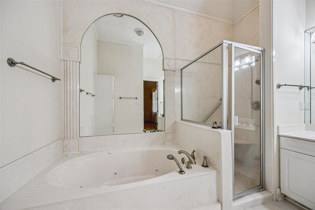 1073 HUMPHREY OAKS CIR, Memphis, TN 38120