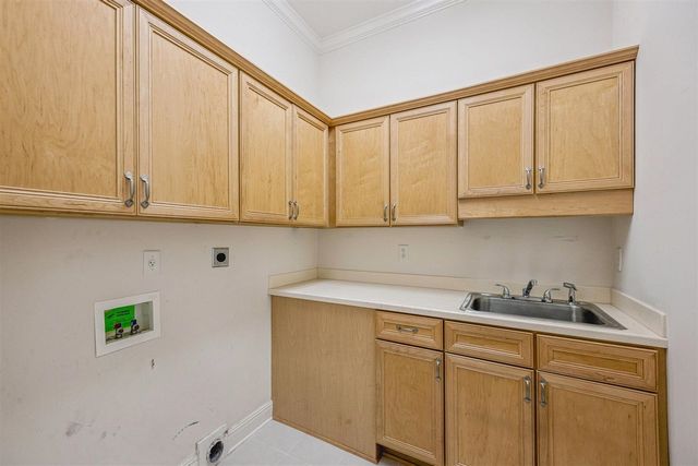 1073 HUMPHREY OAKS CIR, Memphis, TN 38120