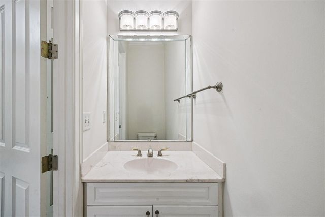 1073 HUMPHREY OAKS CIR, Memphis, TN 38120