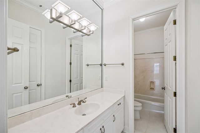 1073 HUMPHREY OAKS CIR, Memphis, TN 38120