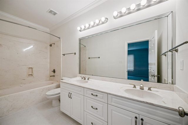 1073 HUMPHREY OAKS CIR, Memphis, TN 38120