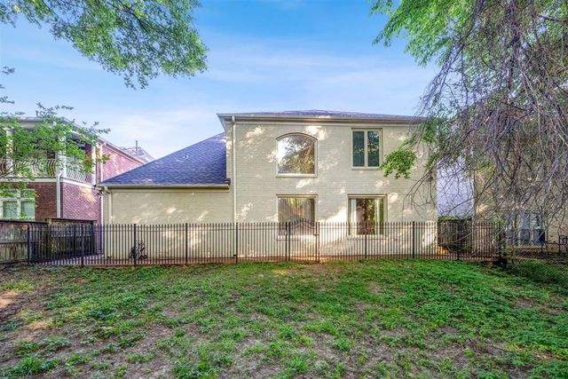 1073 HUMPHREY OAKS CIR, Memphis, TN 38120