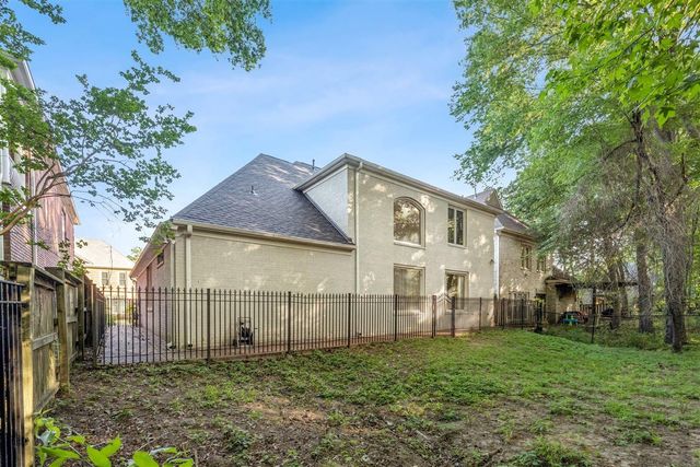 1073 HUMPHREY OAKS CIR, Memphis, TN 38120