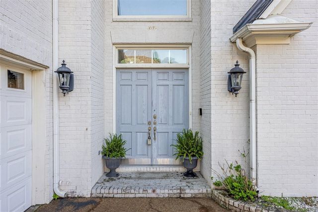 1073 HUMPHREY OAKS CIR, Memphis, TN 38120