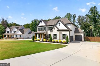 1041 Montrose Way, Hoschton, GA 30548