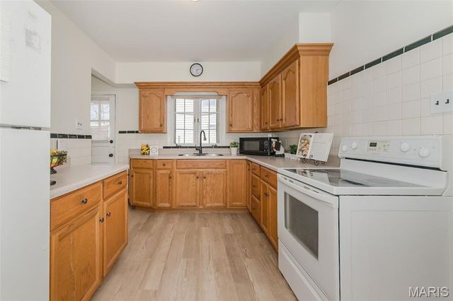 626 Tompkins Street, St Charles, MO 63301